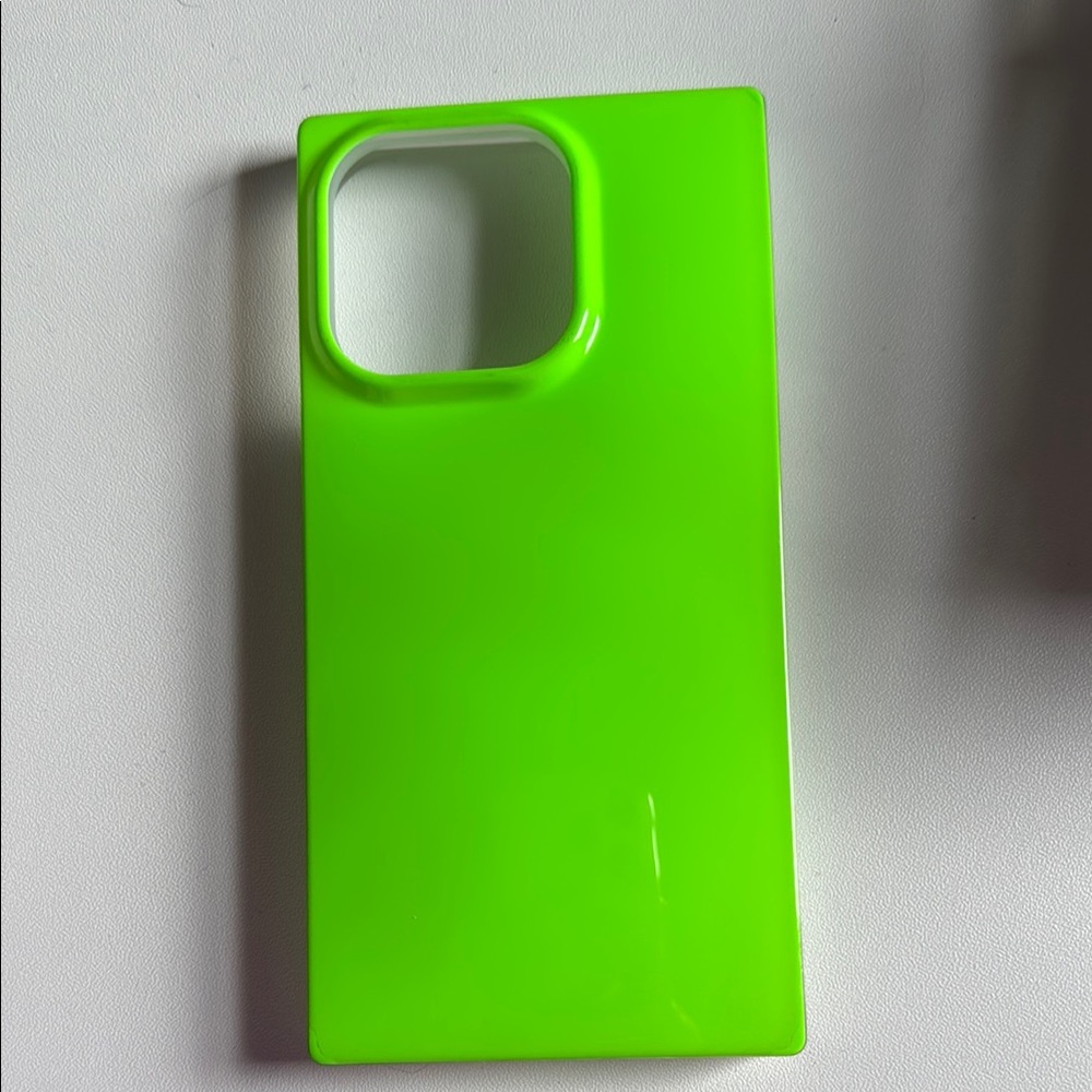 Neon Green iPhone 14 Pro square corner case